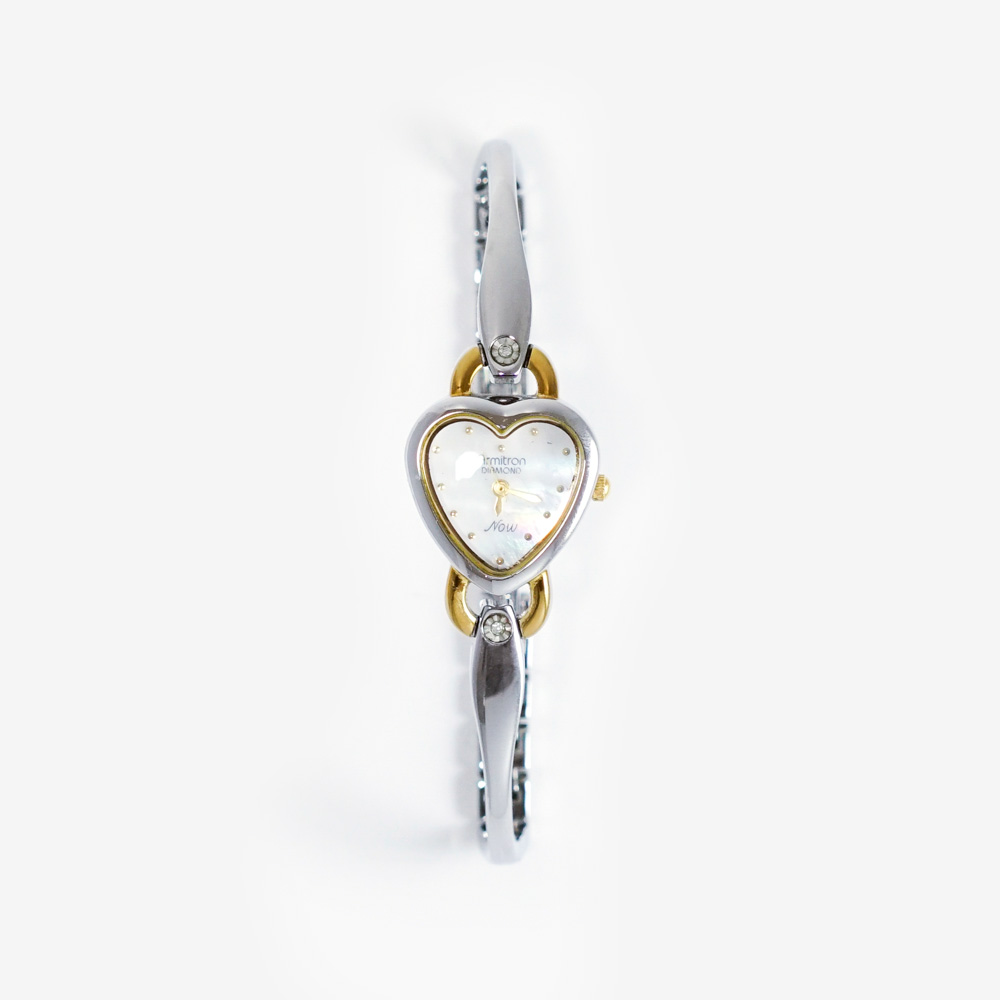 [Armitron] Heart bangle watch