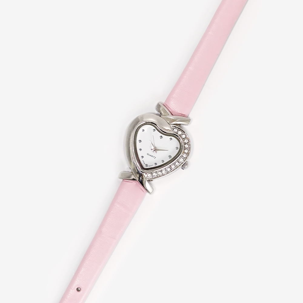[AVON] Pink heart watch