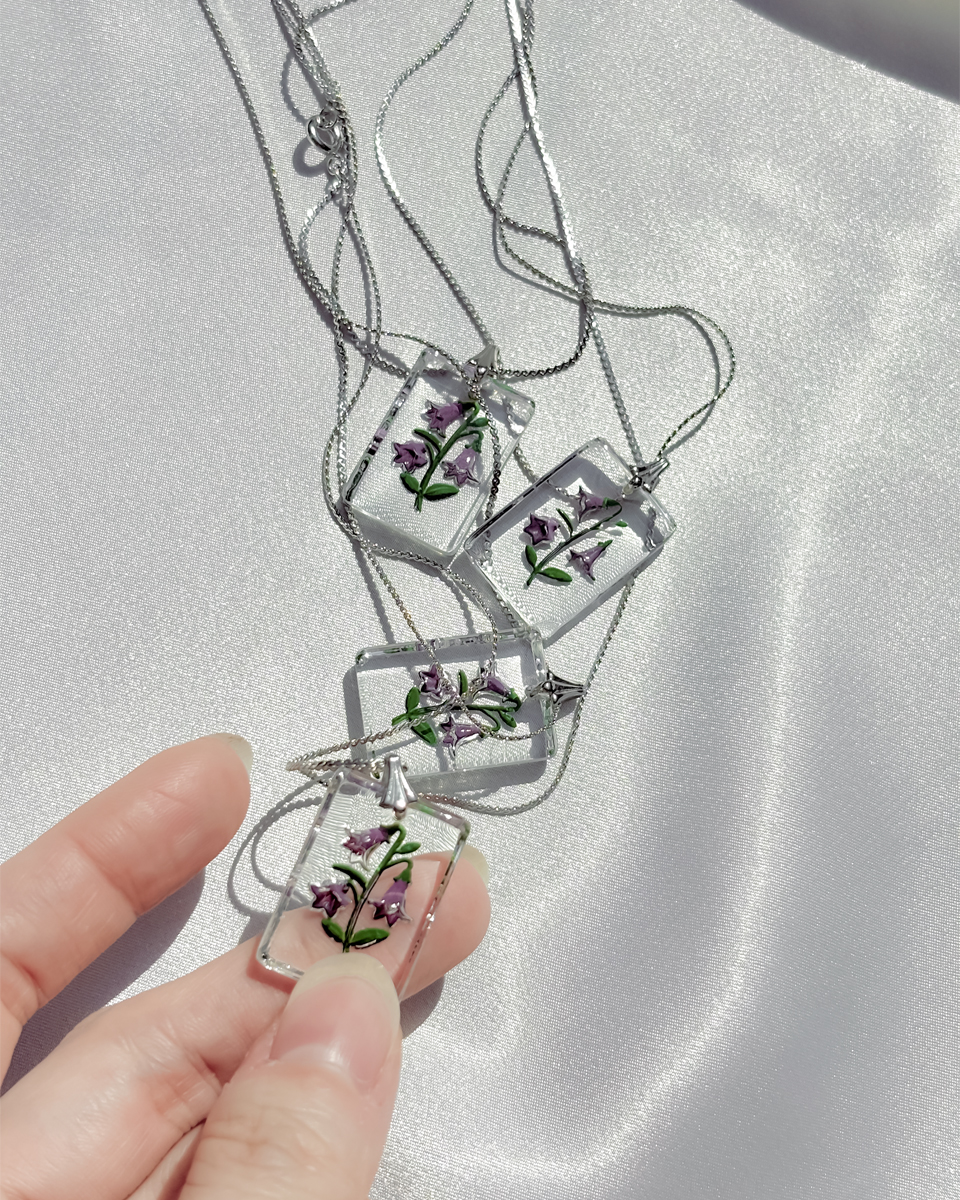초롱꽃 글라스 네크리스