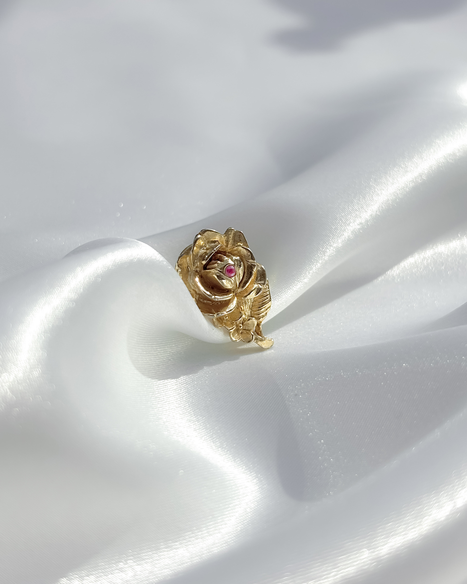 타이니 골드 로즈 브로치 - 이미지 2