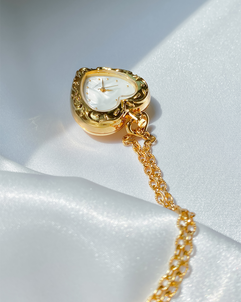 [재입고][AVON] 골드 오너먼트 하트 포켓 워치